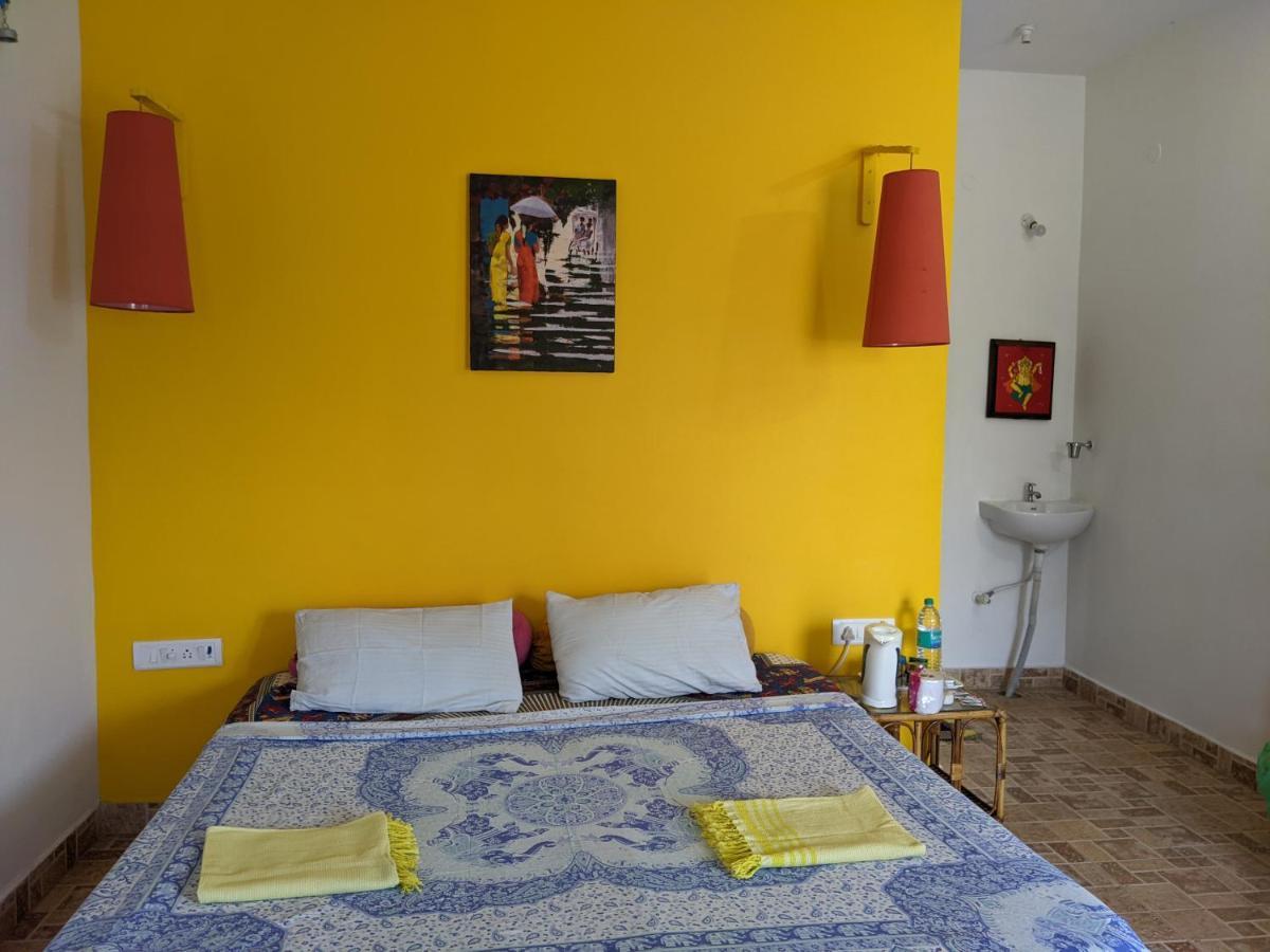 Blue Moon Guest House 马哈巴利普拉姆 外观 照片